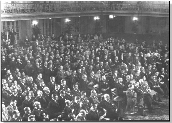 The Chicago Conference ran from November 1 to December 7, 1944 and was attended by 700 delegates from 52 States