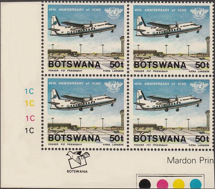 Une image contenant texte, avion, transport, véhicule

Description générée automatiquement