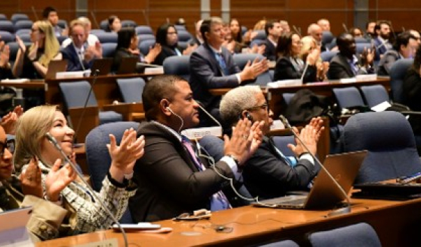 Governments and industry work to improve air travel for persons with disabilities 
